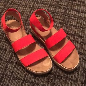 Time and Tru platform sandals
